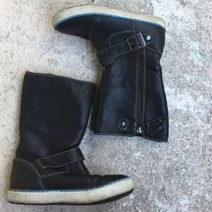 Leather  Uggs